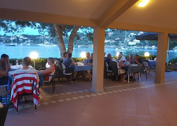 Paradise Punta 4* Nečujam