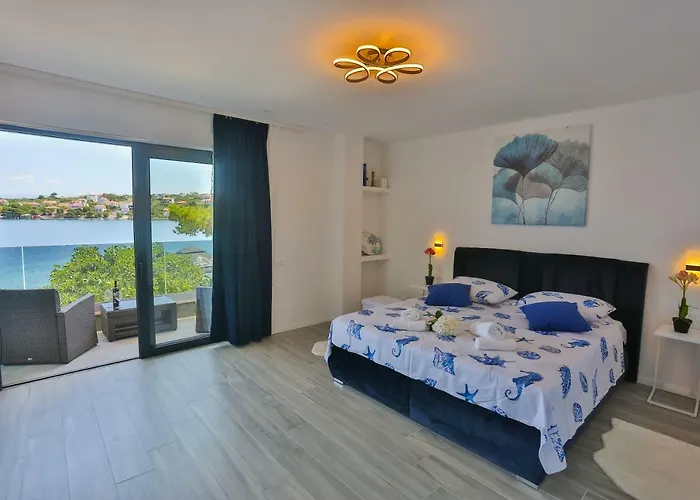 Paradise Punta 酒店 4*