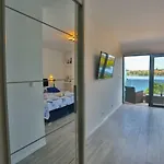 Paradise Punta 酒店 4*