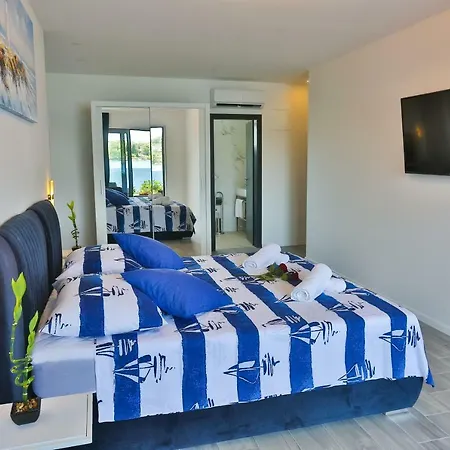Paradise Punta Hotel Necujam